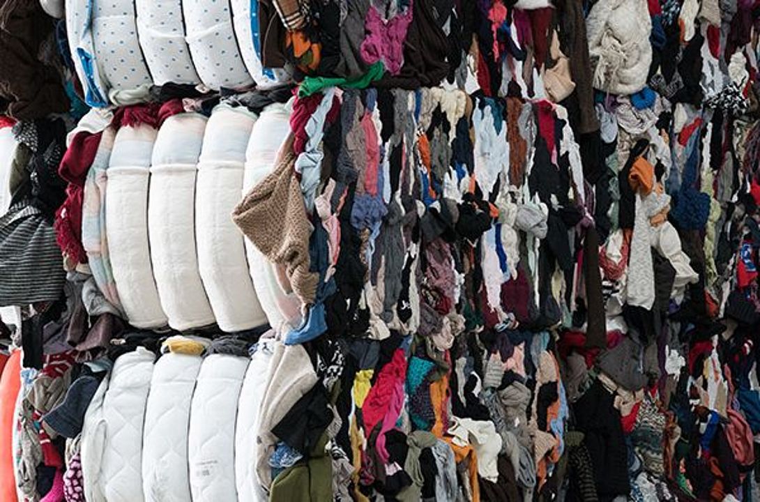 潜在可回收纺织废料