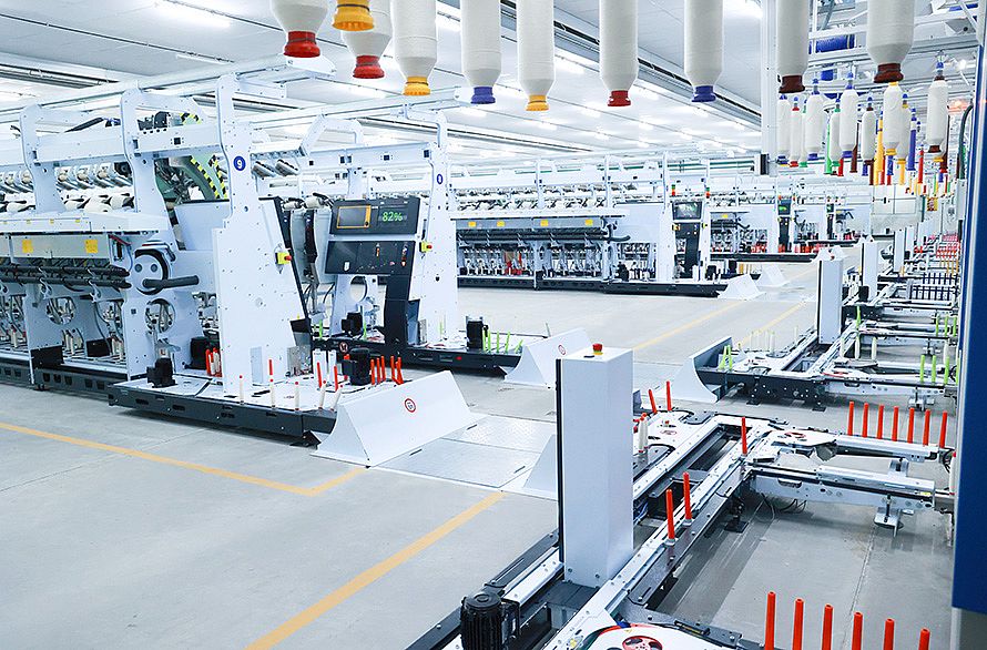 The underfloor link of ring spinning machine and winding machine
