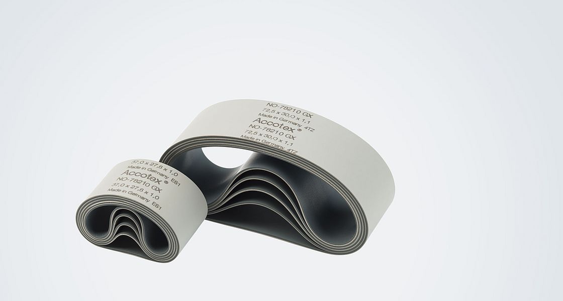 Accotex ring and compact-spinning aprons
