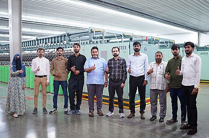 Rotorspinnmaschine R 37 bei Nishat Mills, Pakistan