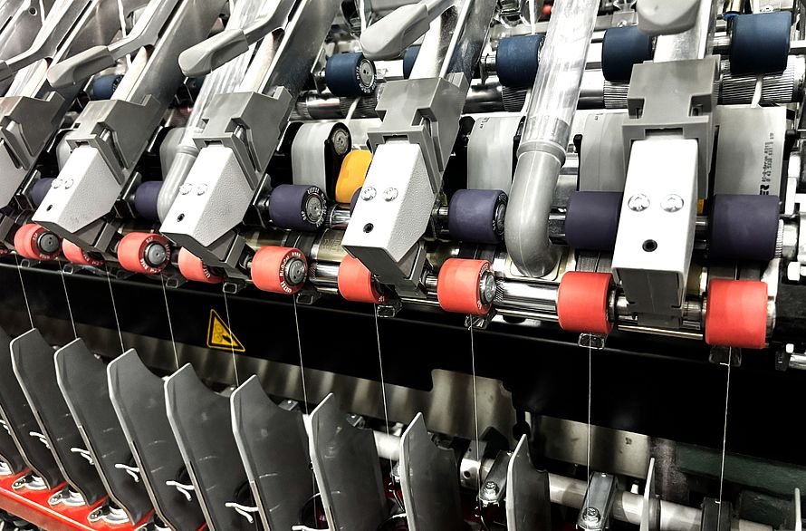 Compacting system COMPACT4 on a Rieter ring spinning machine G 38 at Nahar Spinning Mills 