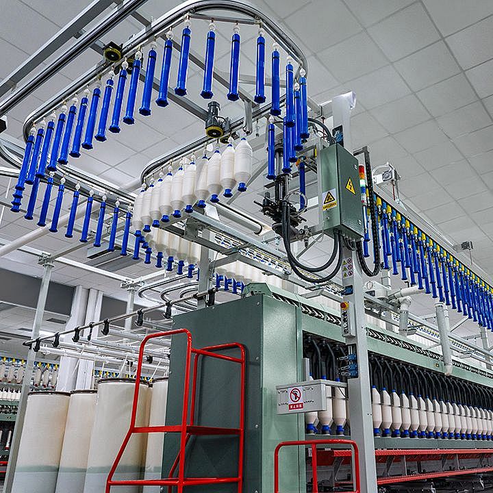 Roving frame F 37 bobbin transfer station